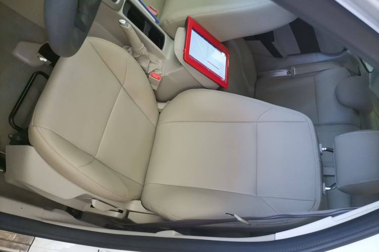 Used Ford Focus 2015 Sedan 1.6L Automatic Comfort Model Left Front Seat