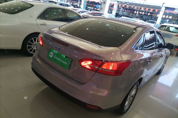 Used Ford Focus 2015 Sedan 1.6L Automatic Comfort Model Rear Right 45 Deg