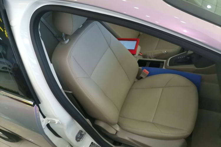 Used Ford Focus 2015 Sedan 1.6L Automatic Comfort Model Right Front Seat