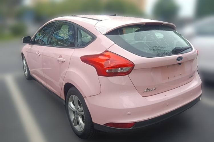Used Ford Focus 2015 Hatchback 1.6L Automatic Comfort Model Rear Left 45 Deg