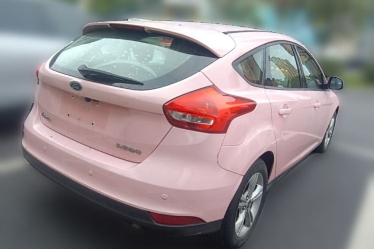 Used Ford Focus 2015 Hatchback 1.6L Automatic Comfort Model Rear Right 45 Deg
