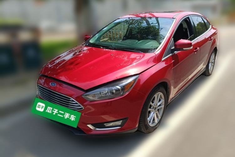 Used Ford Focus 2015 Sedan EcoBoost 180 Automatic Elite Model Guazi used car, China used car export, Used car for sale, Used cars, Cheapest cars for sale