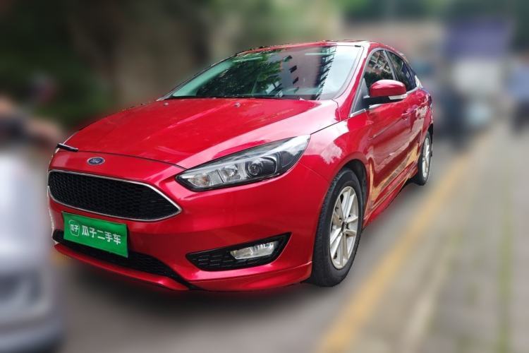 Used Ford Focus 2015 Hatchback EcoBoost 180 Automatic Elite Model Guazi used car, China used car export, Used car for sale, Used cars, Cheapest cars for sale
