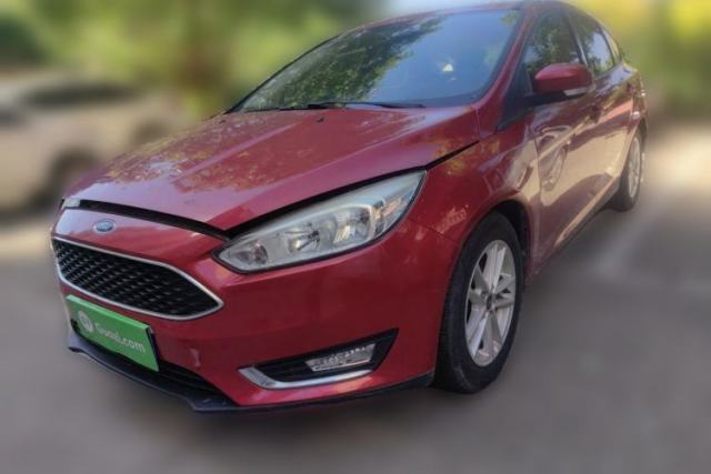 Ojetý Ford Focus 2015 Hatchback 1.6L Automatic Fashion Edition