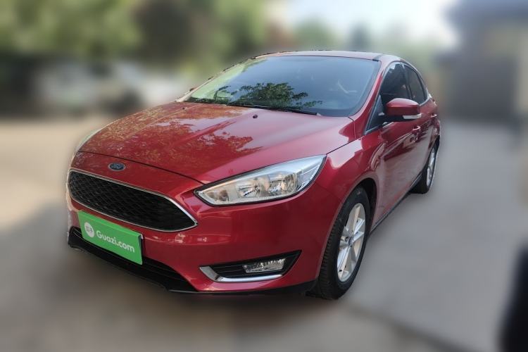 Used Ford Focus 2015 Hatchback 1.6L Automatic Fashion Edition Guazi used car, China used car export, Used car for sale, Used cars, Cheapest cars for sale
