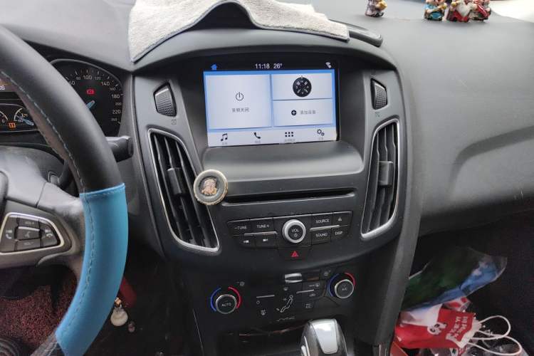 Used Ford Focus 2015 Sedan EcoBoost 180 Automatic Elite Model Audio And AC Panel