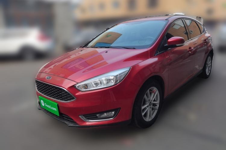 Used Ford Focus 2015 Hatchback 1.6L Automatic Fashion Edition Guazi used car, China used car export, Used car for sale, Used cars, Cheapest cars for sale