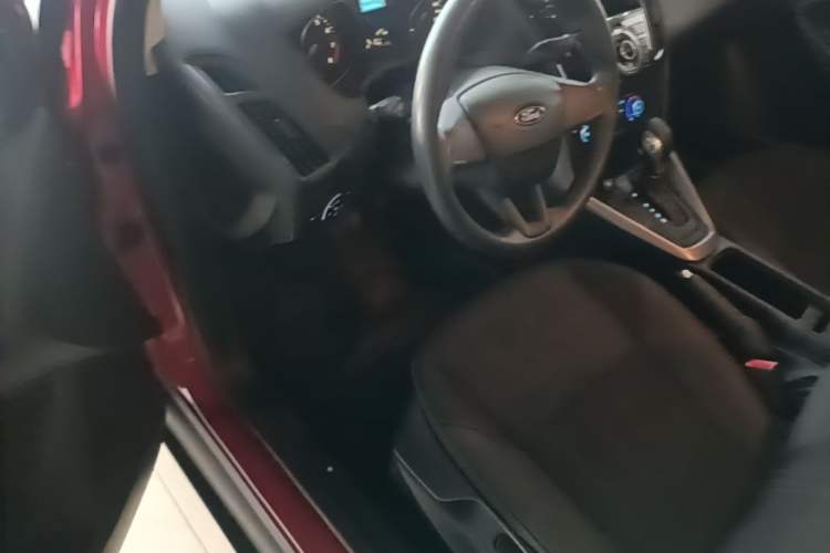 Used Ford Focus 2015 Hatchback 1.6L Automatic Comfort Model Driver Seat
