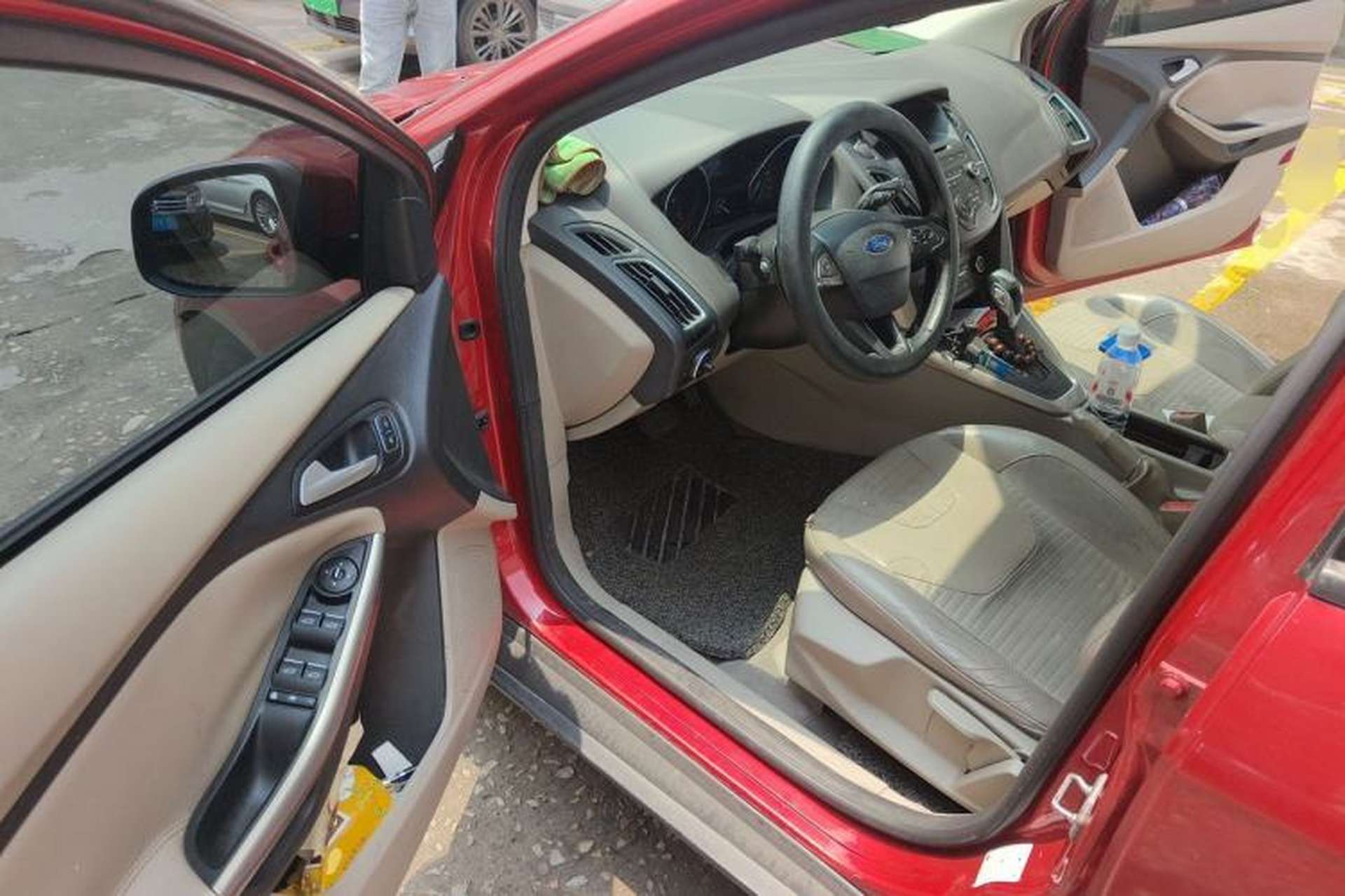 Used Ford Focus 2015 Hatchback 1.6L Automatic Fashion Edition Driver Seat