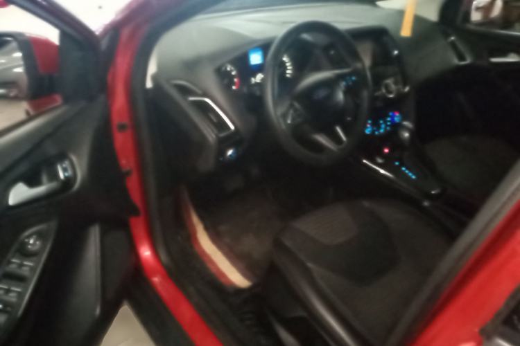 Used Ford Focus 2015 Sedan 1.6L Automatic Trend Model Driver Seat