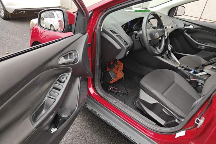 Used Ford Focus 2015 Hatchback 1.6L Automatic Comfort Model Driver Seat