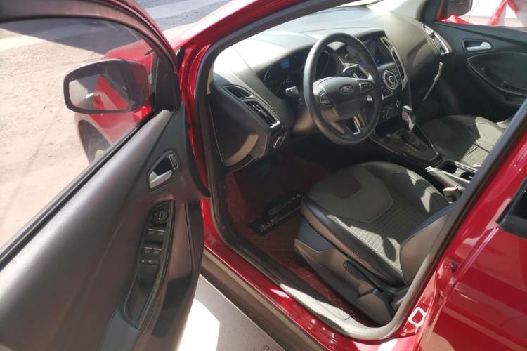 Used Ford Focus 2015 Sedan 1.6L Automatic Trend Model Driver Seat