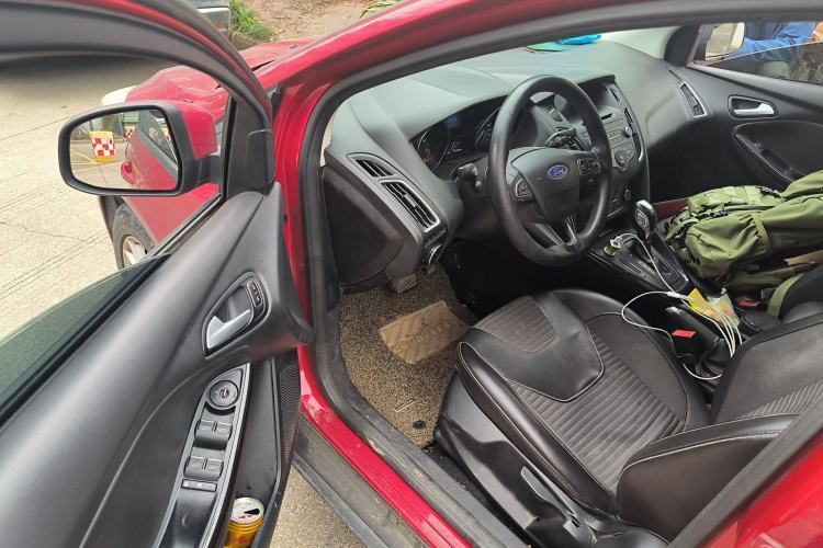 Used Ford Focus 2015 Sedan 1.6L Automatic Trend Model Driver Seat