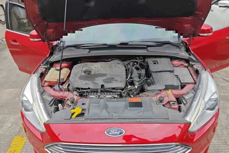 Used Ford Focus 2015 Sedan EcoBoost 180 Automatic Flagship Model Engine Bay