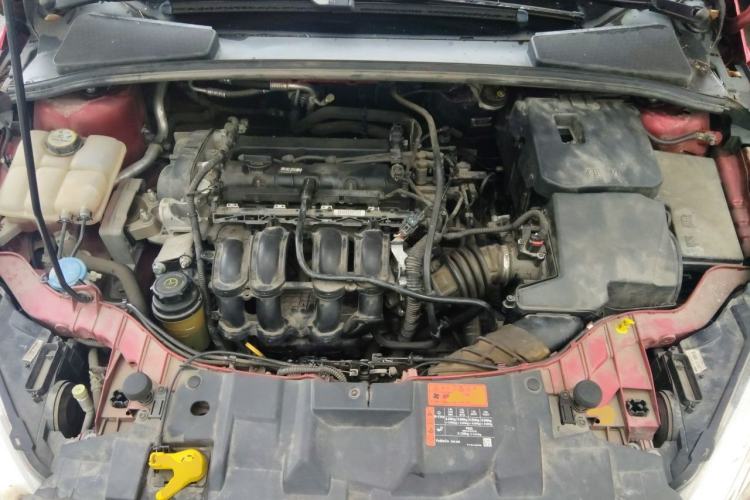 Used Ford Focus 2015 Sedan 1.6L Automatic Comfort Model Engine Bay