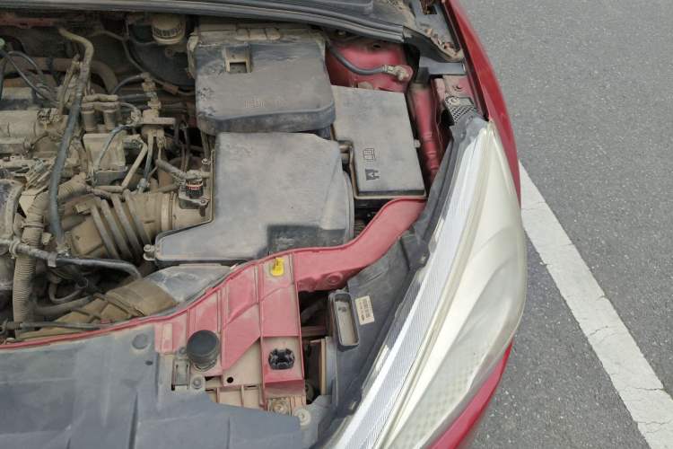 Used Ford Focus 2015 Hatchback 1.6L Automatic Comfort Model Engine Bay Left