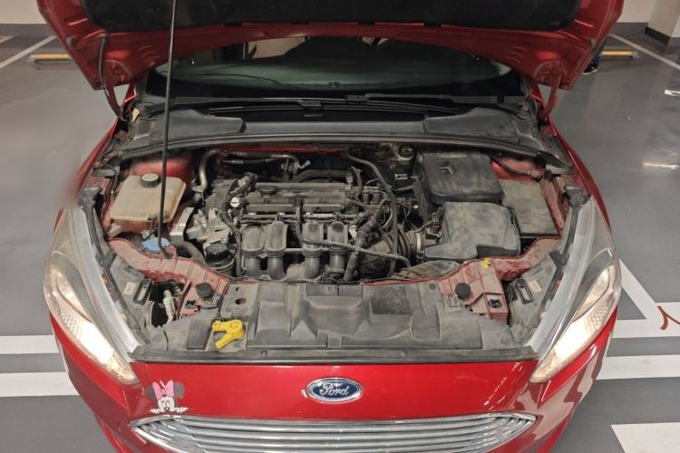 Used Ford Focus 2015 Sedan 1.6L Automatic Comfort Model Engine Bay