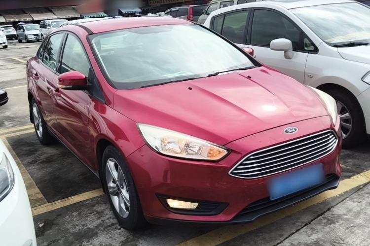 Used Ford Focus 2015 Sedan 1.6L Automatic Comfort Model Exterior 1