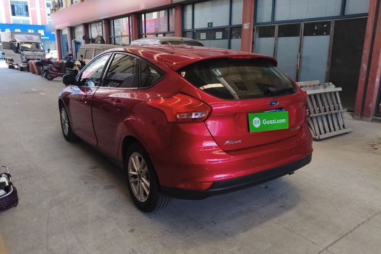 Used Ford Focus 2015 Hatchback 1.6L Automatic Fashion Edition Exterior 2