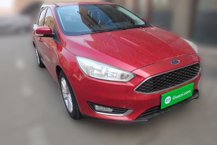 Used Ford Focus 2015 Hatchback 1.6L Automatic Fashion Edition Exterior 2
