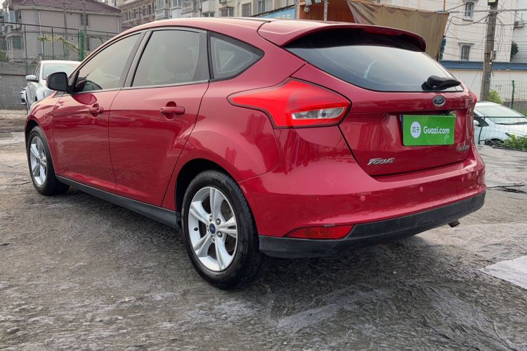 Used Ford Focus 2015 Hatchback 1.6L Manual Comfort Edition Exterior 2