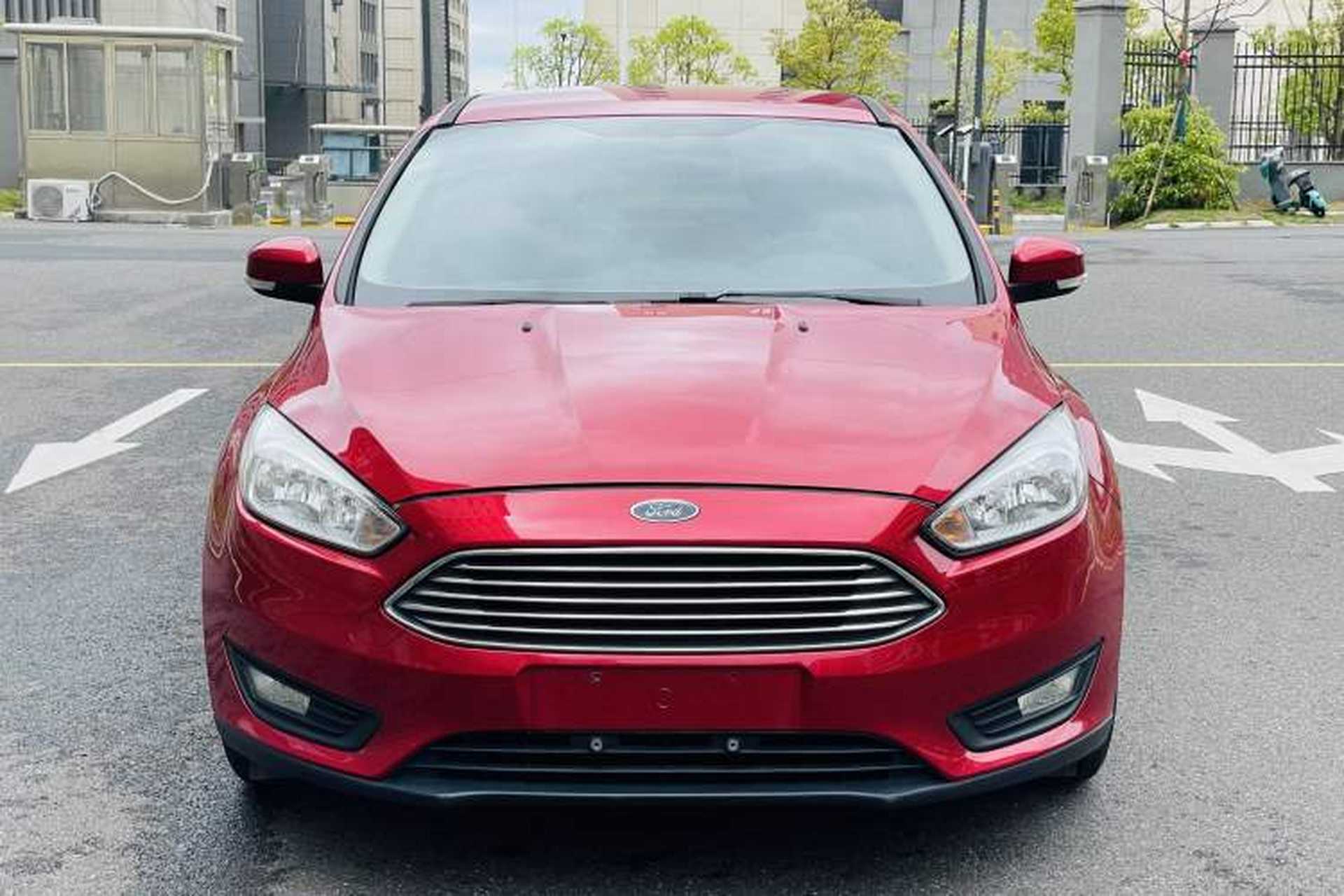 Used Ford Focus 2015 Sedan 1.6L Automatic Comfort Model Exterior 2