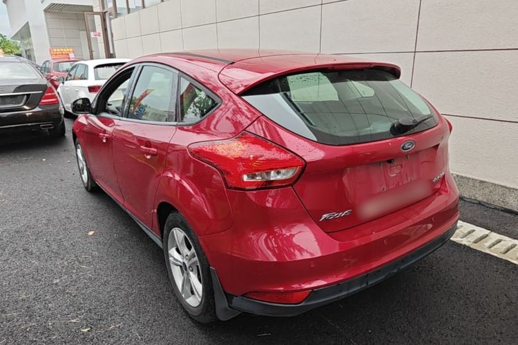Used Ford Focus 2015 Hatchback 1.6L Automatic Comfort Model Exterior 2