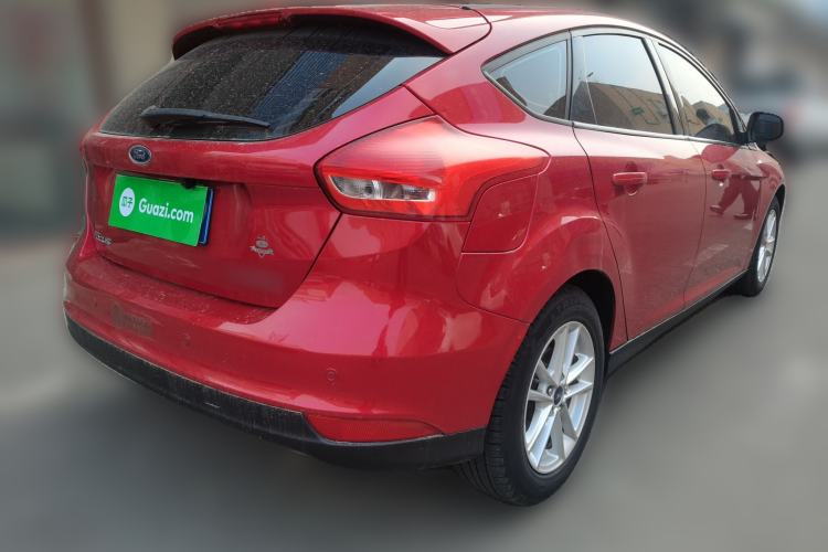 Used Ford Focus 2015 Hatchback 1.6L Automatic Fashion Edition Exterior 5