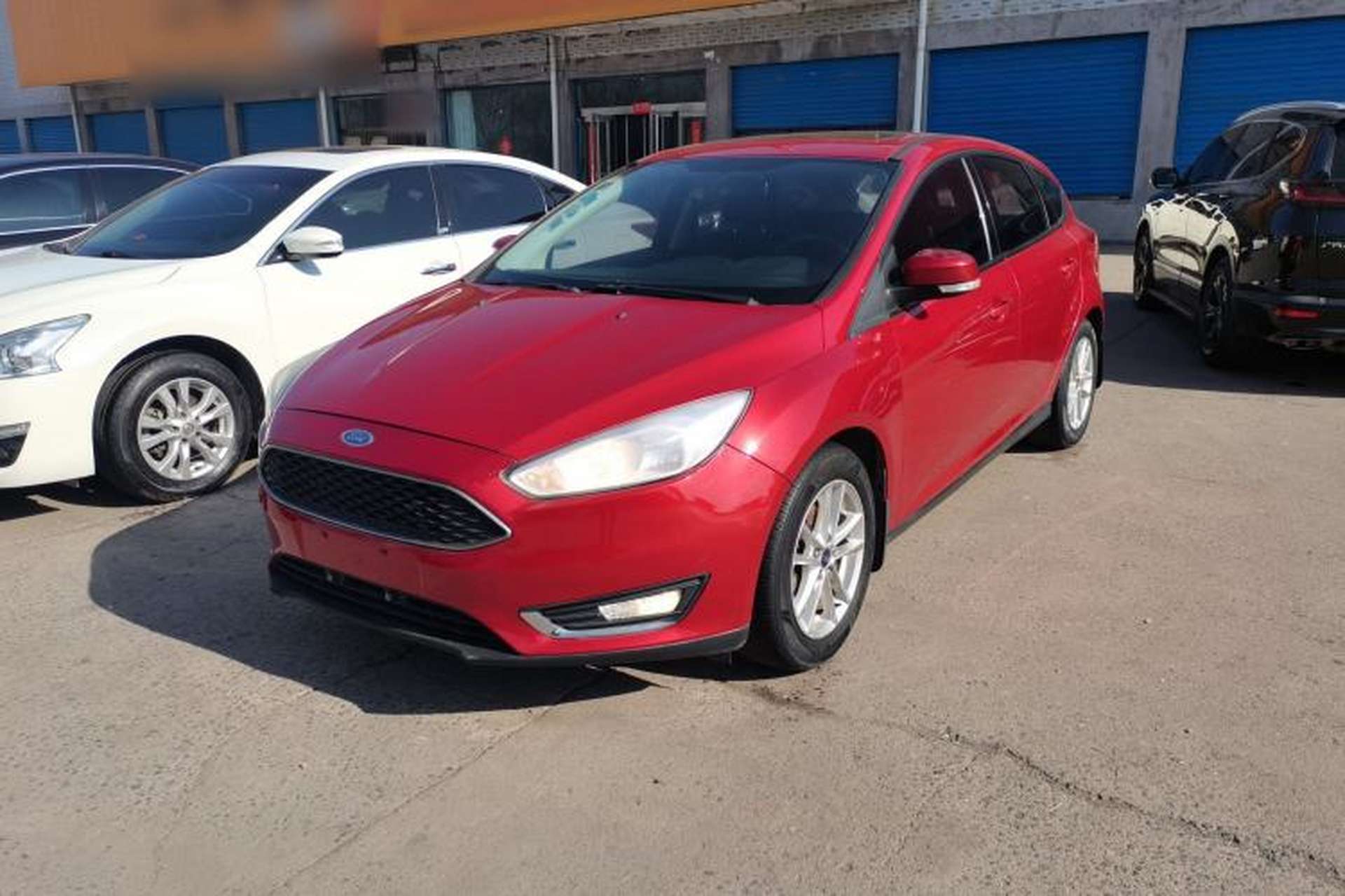 Used Ford Focus 2015 Hatchback 1.6L Automatic Fashion Edition Front Left 45 Deg