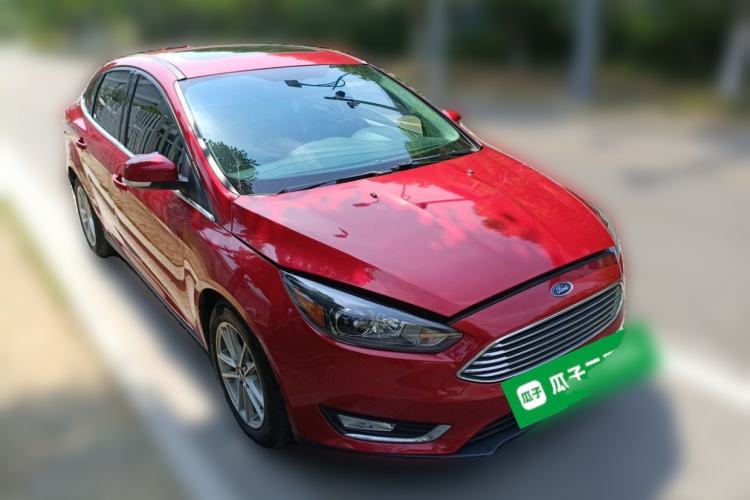 Used Ford Focus 2015 Sedan EcoBoost 180 Automatic Elite Model Front Right 45 Deg