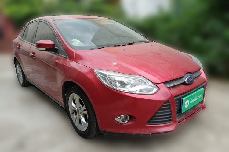 Used Ford Focus 2015 Sedan 1.6L Automatic Trend Model Front Right 45 Deg