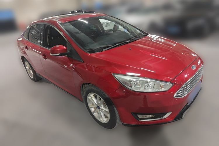 Used Ford Focus 2015 Sedan 1.6L Automatic Trend Model Front Right 45 Deg