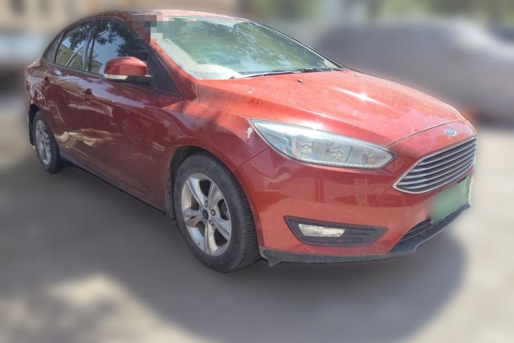 Used Ford Focus 2015 Sedan 1.6L Manual Comfort Model Front Right 45 Deg