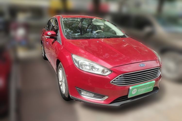 Used Ford Focus 2015 Sedan 1.6L Automatic Trend Model Front Right 45 Deg