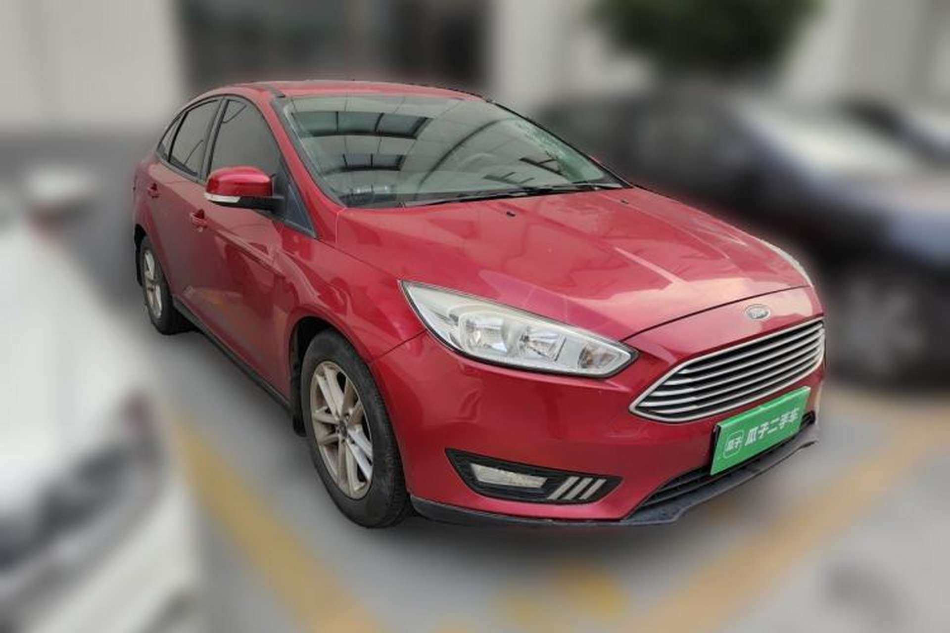Used Ford Focus 2015 Sedan EcoBoost 125 Manual – Ultra-Style Edition Front Right 45 Deg
