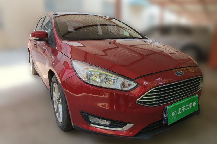Used Ford Focus 2015 Sedan 1.6L Automatic Trend Model Front Right 45 Deg