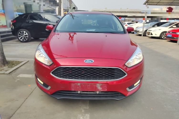 Used Ford Focus 2015 Hatchback 1.6L Automatic Fashion Edition Front