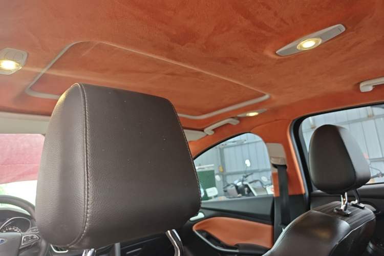 Used Ford Focus 2015 Hatchback EcoBoost 180 Automatic Elite Model Headliner