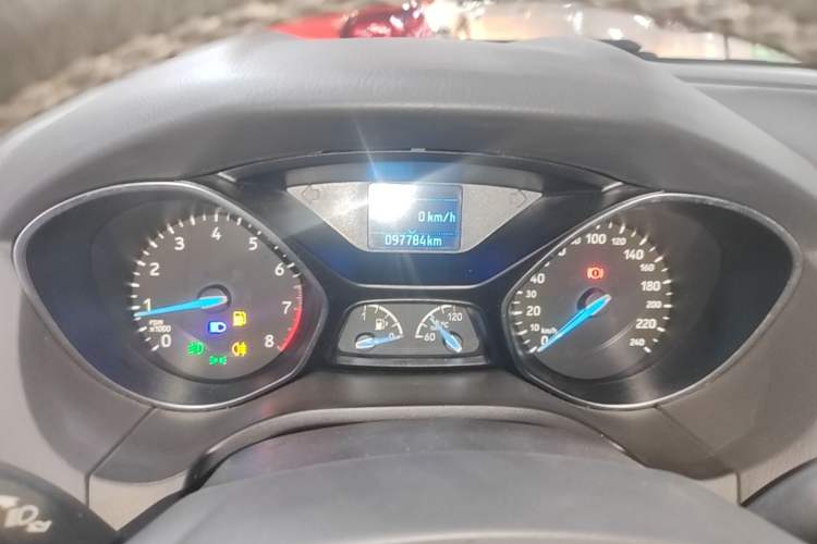 Used Ford Focus 2015 Sedan 1.6L Automatic Trend Model Instrument Cluster