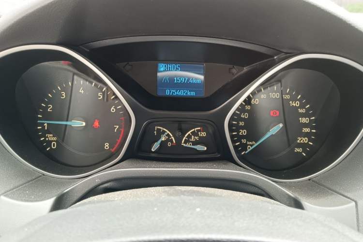 Used Ford Focus 2015 Hatchback 1.6L Automatic Comfort Model Instrument Cluster