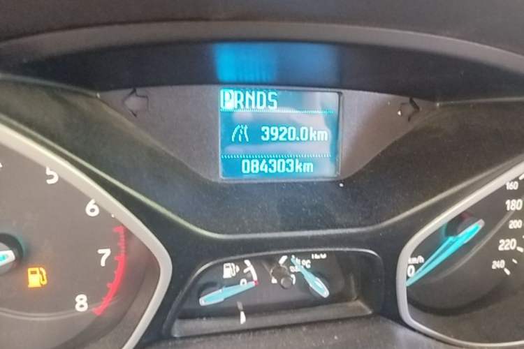 Used Ford Focus 2015 Sedan 1.6L Automatic Comfort Model Instrument Cluster