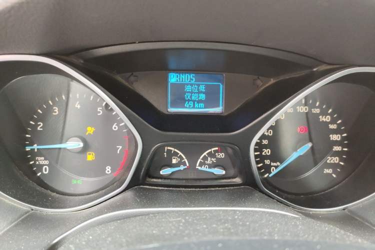 Used Ford Focus 2015 Sedan 1.6L Automatic Trend Model Instrument Cluster