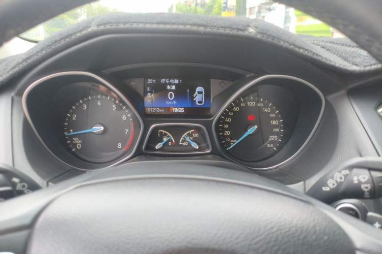 Used Ford Focus 2015 Hatchback EcoBoost 180 Automatic Sport Model Instrument Cluster