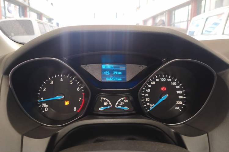 Used Ford Focus 2015 Hatchback 1.6L Automatic Fashion Edition Instrument Cluster