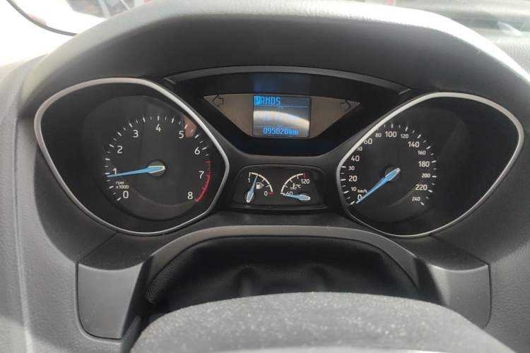 Used Ford Focus 2015 Sedan 1.6L Automatic Trend Model Instrument Cluster