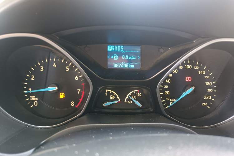 Used Ford Focus 2015 Hatchback 1.6L Automatic Fashion Edition Instrument Cluster