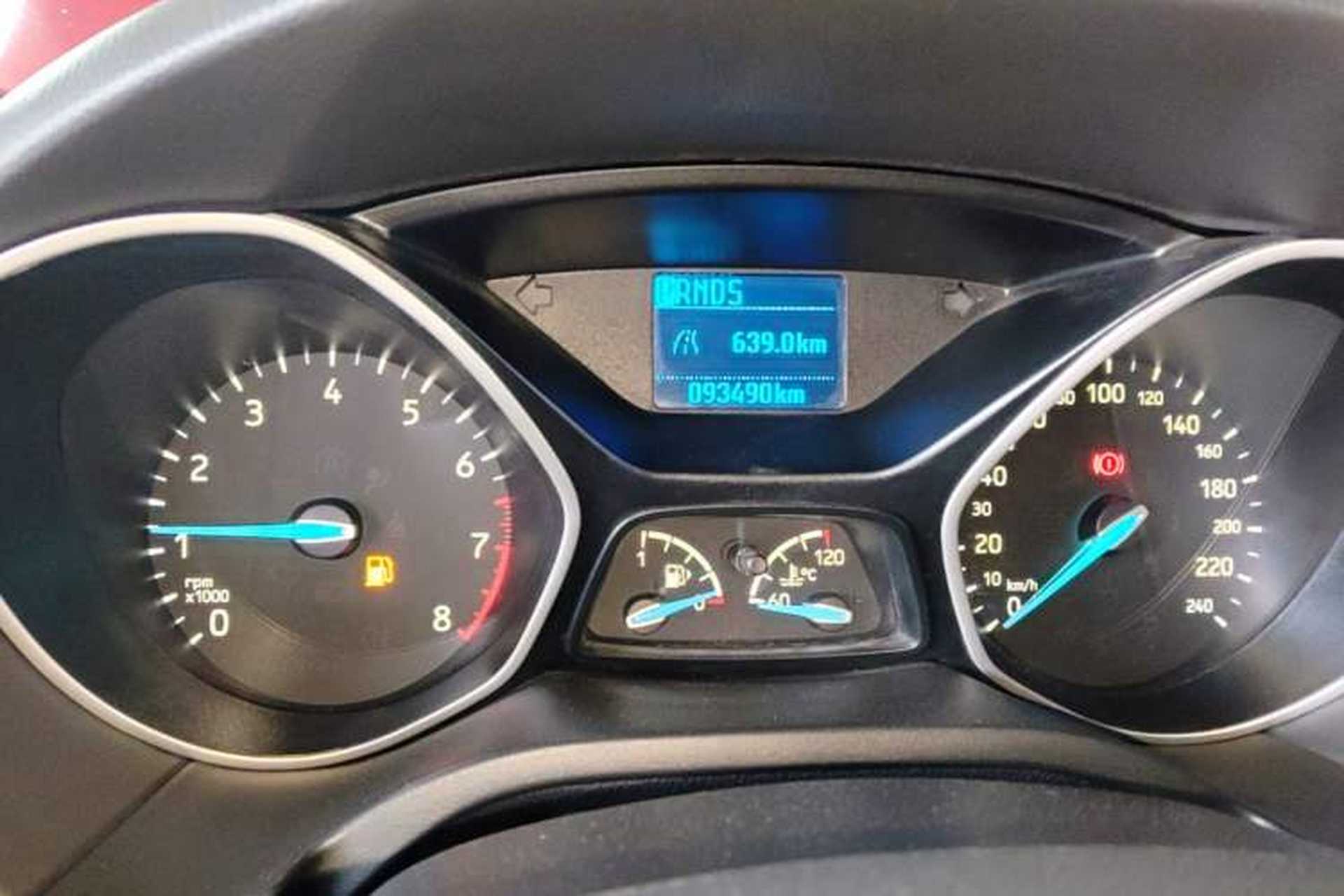 Used Ford Focus 2015 Sedan 1.6L Automatic Comfort Model Instrument Cluster