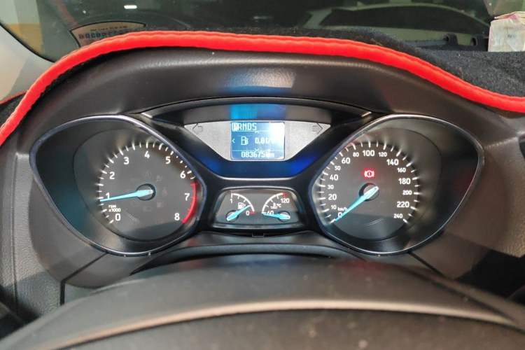 Used Ford Focus 2015 Hatchback 1.6L Automatic Fashion Edition Instrument Cluster