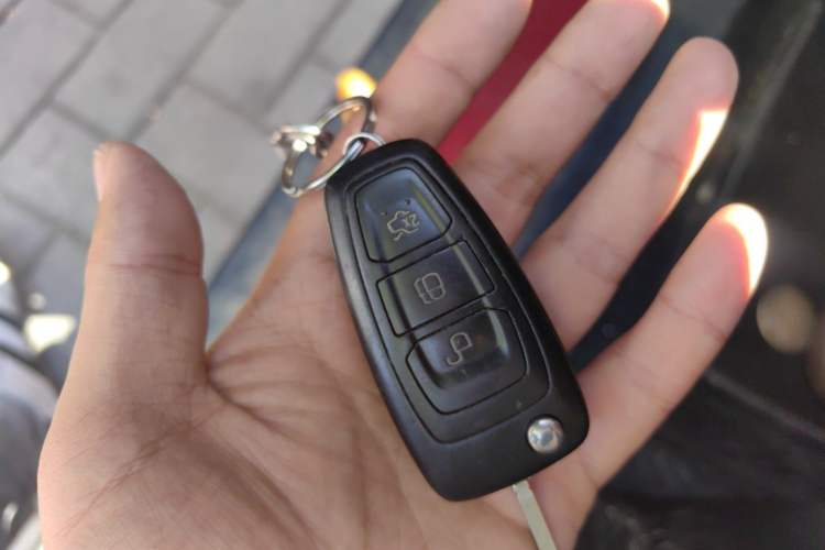 Used Ford Focus 2015 Hatchback 1.6L Automatic Fashion Edition Interior 1