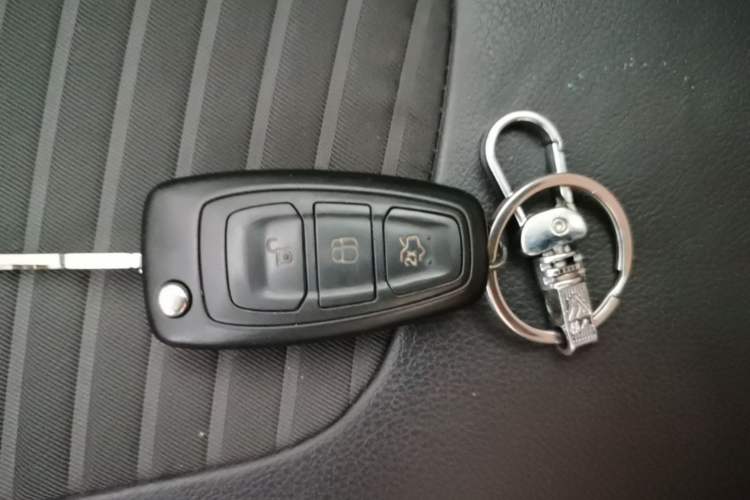 Used Ford Focus 2015 Sedan 1.6L Automatic Trend Model Interior 1